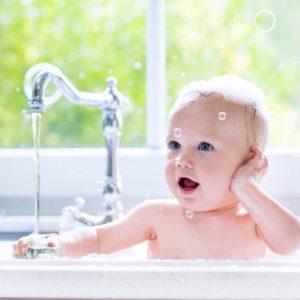 Cinci greseli comune in igiena bebelusului